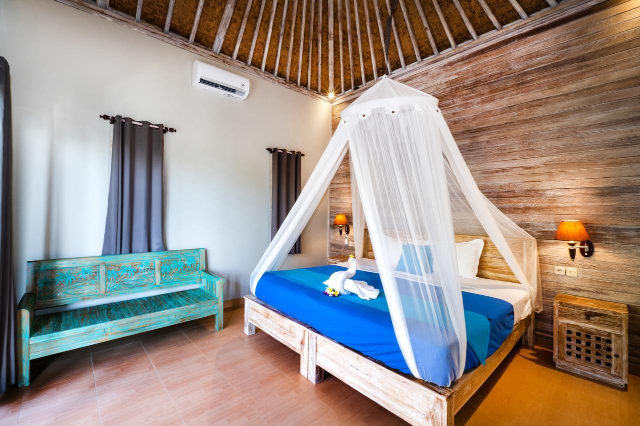 Song Lambung Beach Huts Нуса-Лембонган Екстер'єр фото
