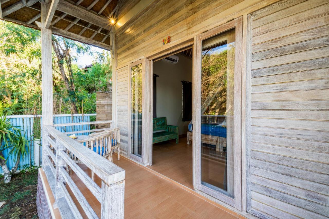 Song Lambung Beach Huts Нуса-Лембонган Екстер'єр фото